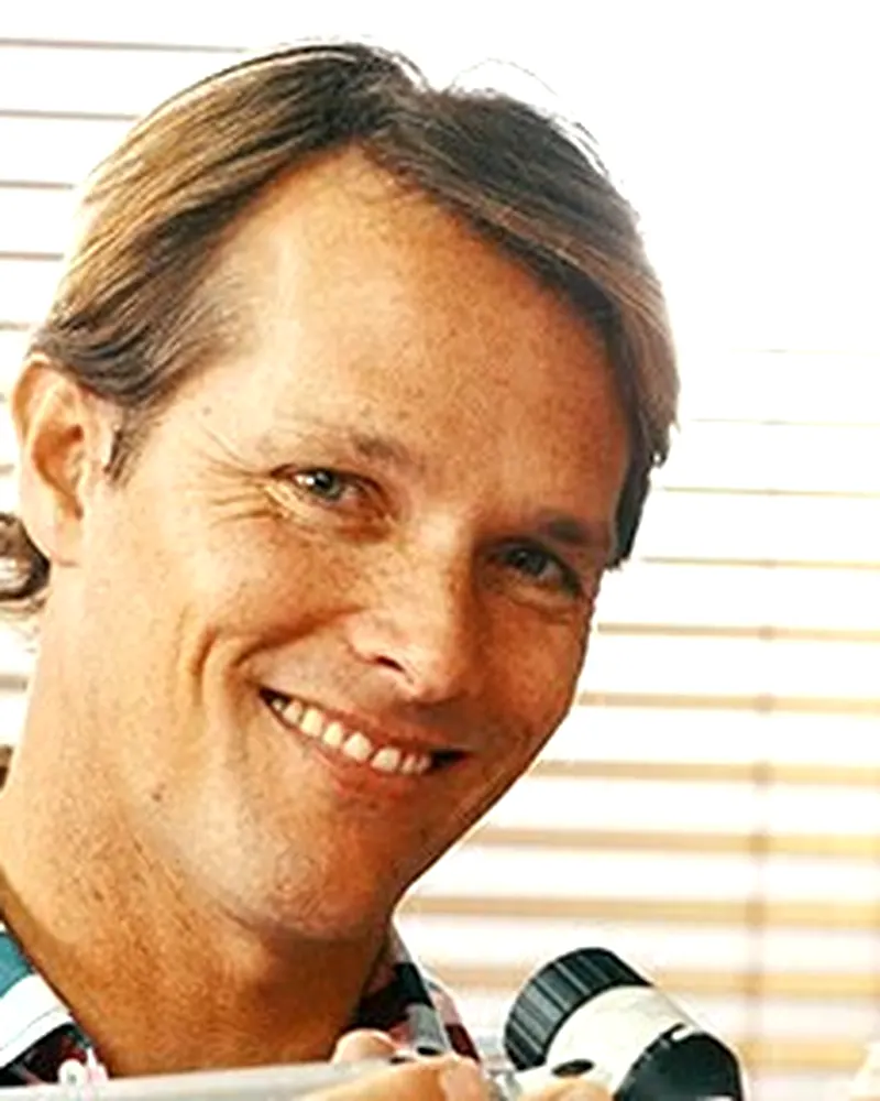 Dr Brett Penwarn