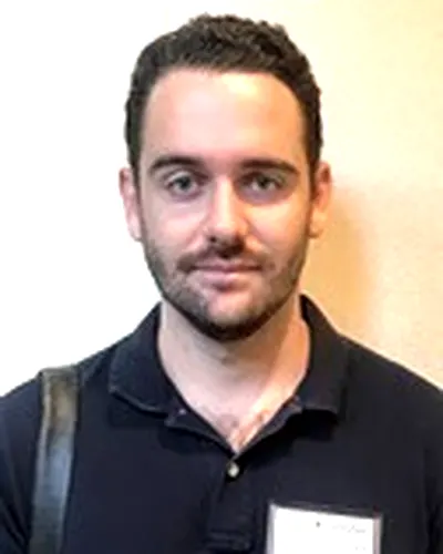 Dr Kristofer Ulyate