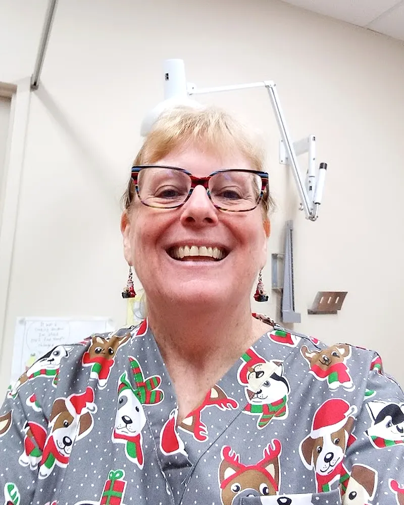 Dr Wendy Holliday